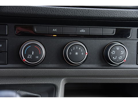 Volkswagen Crafter 35 2.0 TDI L5H3 DC Highline Adaptieve Cruise, Camera, Carplay, 177PK, Automaat, Multimedia, LED, Uniek!