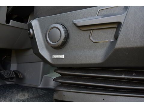 Volkswagen Crafter 35 2.0 TDI L5H3 DC Highline Adaptieve Cruise, Camera, Carplay, 177PK, Automaat, Multimedia, LED, Uniek!