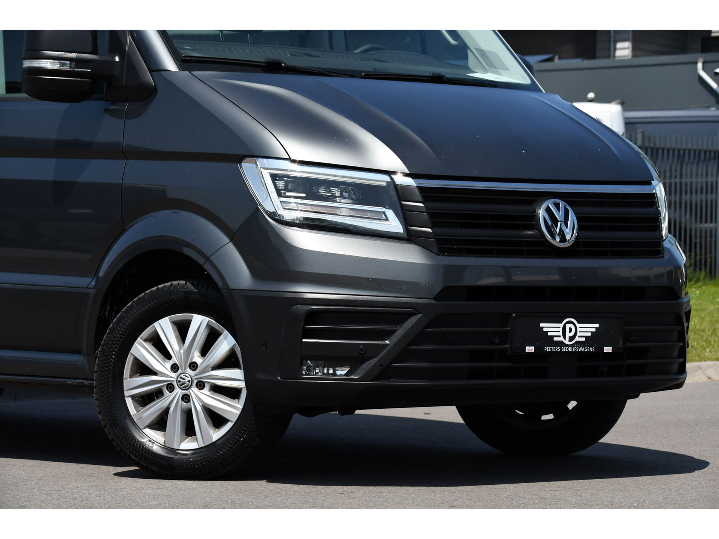 Volkswagen Crafter 35 2.0 TDI L5H3 DC Highline Adaptieve Cruise, Camera, Carplay, 177PK, Automaat, Multimedia, LED, Uniek!