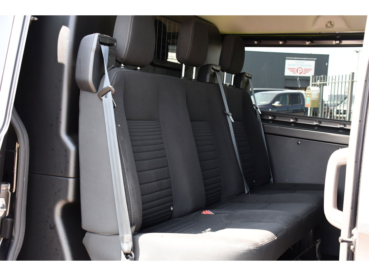 Ford Transit Custom 300 2.0 TDCI L2H1 Raptor Edition DC Limited Cruise, Carplay, NAVI, 130PK, Multimedia, Sensoren, Stoelverwarming, Uniek!