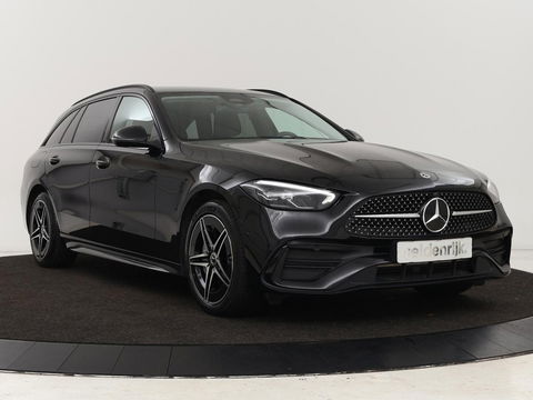 Mercedes-Benz C-Klasse 300e AMG Night | Adaptive cruise | Stoelverwarming | Trekhaak | Carplay | Camera | Sfeerverlichting | Full LED