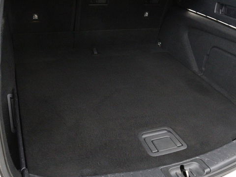 Toyota Corolla Touring Sports 2.0 Hybrid Business Plus | Stoelverwarming | Adaptive cruise | Full LED | Carplay | Keyless | Climate control | Camera