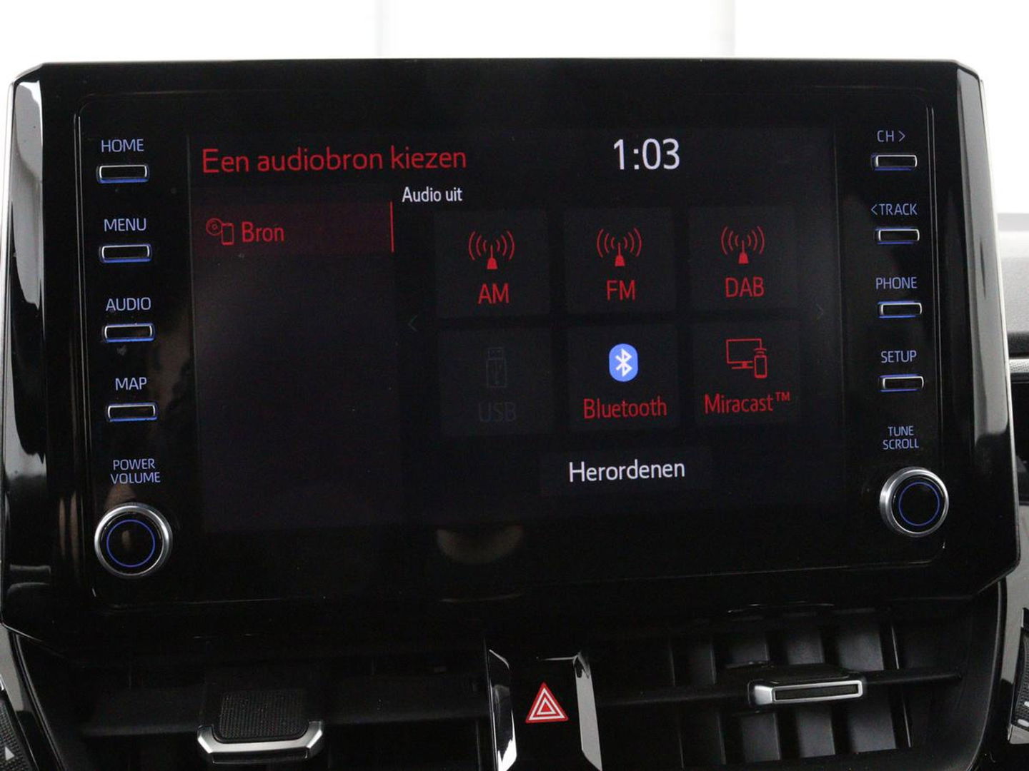 Toyota Corolla Touring Sports 2.0 Hybrid Business Plus | Stoelverwarming | Adaptive cruise | Full LED | Carplay | Keyless | Climate control | Camera
