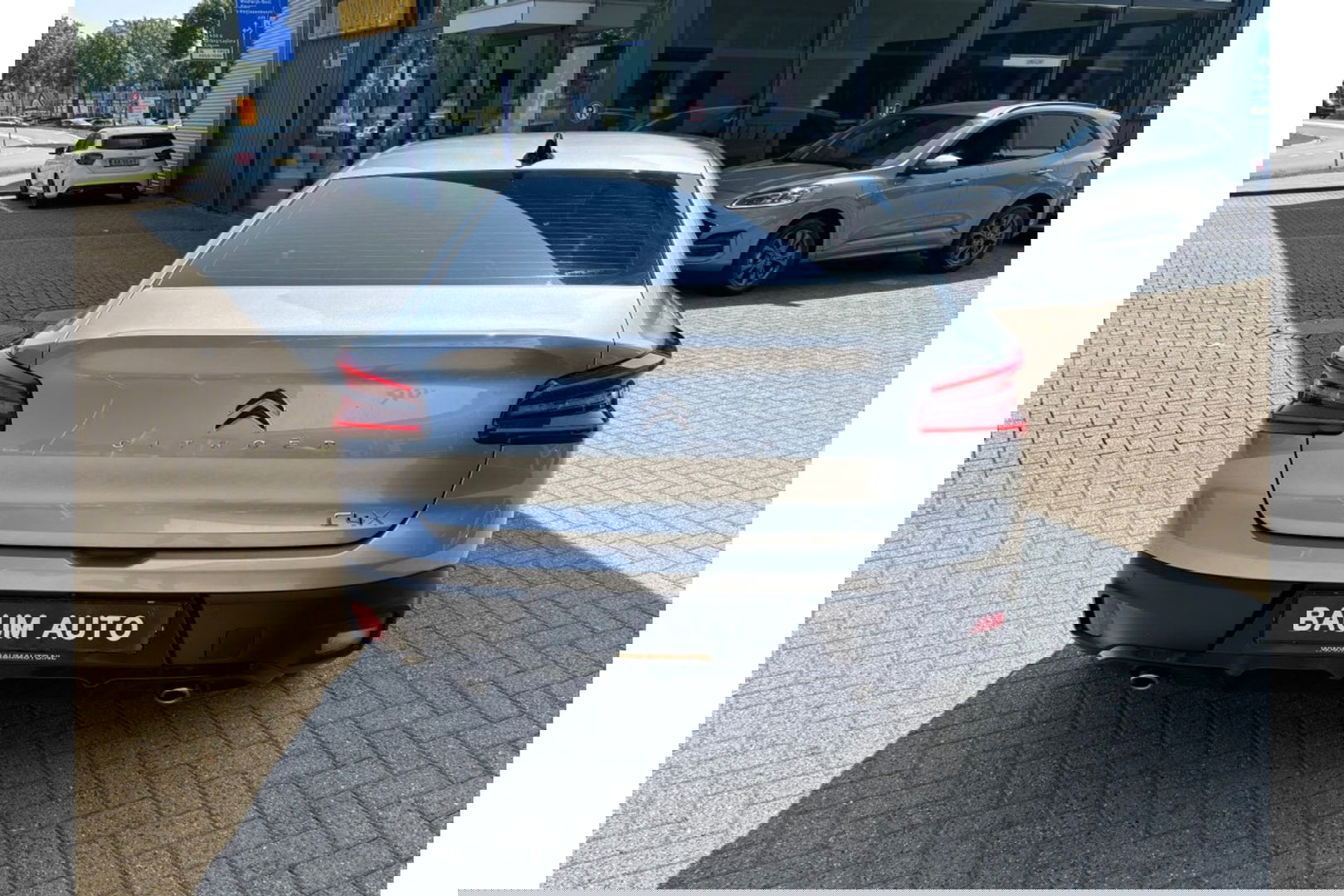 Citroën C4 X 1.2 PT. SPORT PACK AUTOMAAT NAVI WIDESCREEN PDC-CAMERA.