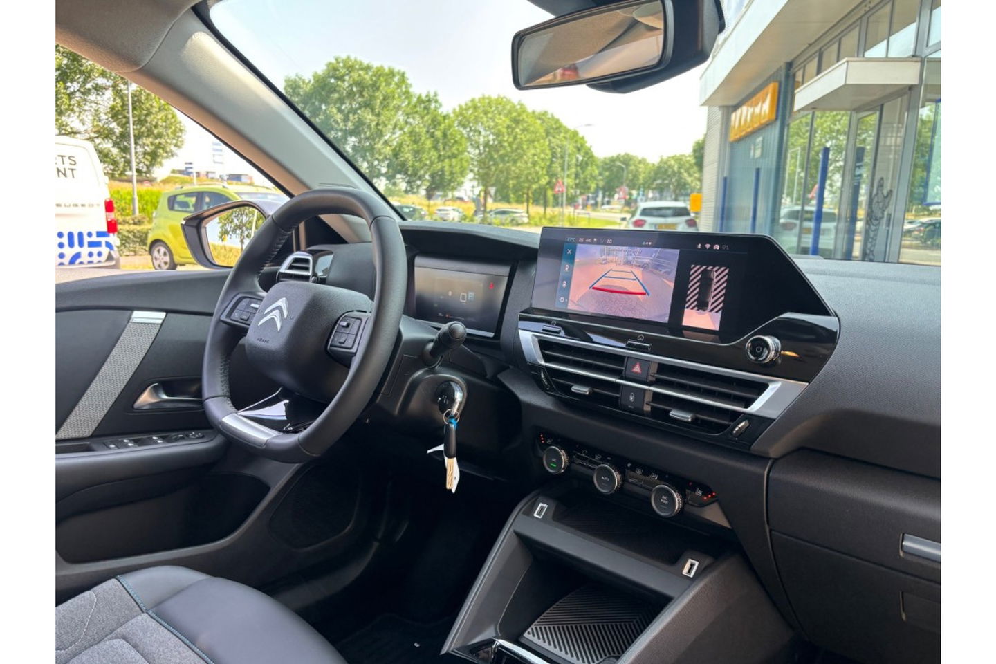 Citroën C4 X 1.2 PT. SPORT PACK AUTOMAAT NAVI WIDESCREEN PDC-CAMERA.