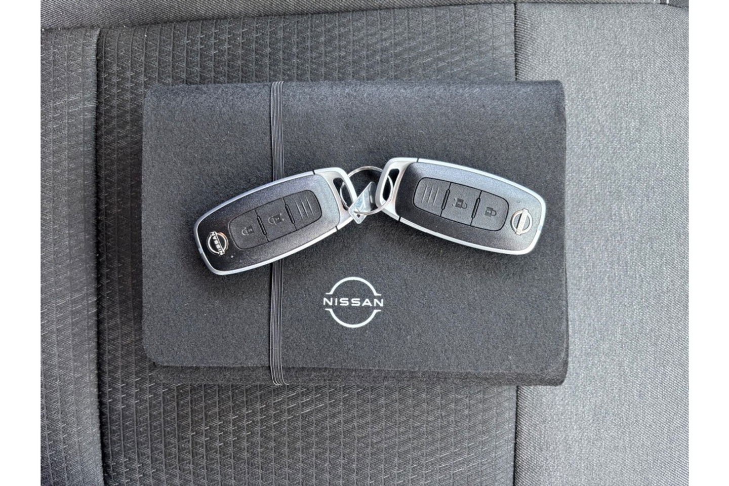 Nissan QASHQAI 1.3 MHEV X N-CONNECTA NIGHTPACK AUTOMAAT WIDESCREEN CAMERA360.