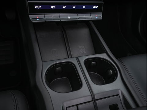 Fisker Ocean Extreme 113kWh [ 3-Fase ] Aut. (INCL-BTW) *HEATPUMP | PANO | LUXURY-LEATHER | FULL-LED | ADAPTIVE-CRUISE | TOP-VIEW | MEMORY-PACK | BLINDSPOT | DIGI-COCKPIT | KEYLESS | DAB+ | SOLAR-ROOF | COMFORTSEATS | CARPLAY | TOW