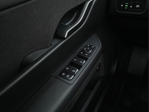 Fisker Ocean Extreme 113kWh [ 3-Fase ] Aut. (INCL-BTW) *HEATPUMP | PANO | LUXURY-LEATHER | FULL-LED | ADAPTIVE-CRUISE | TOP-VIEW | MEMORY-PACK | BLINDSPOT | DIGI-COCKPIT | KEYLESS | DAB+ | SOLAR-ROOF | COMFORTSEATS | CARPLAY | TOW