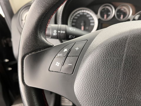 Alfa Romeo MiTo 1.3 JTDm ECO Distinctive Premium-Plus-Pack *LUXURY-LEATHER | SPORT-SEATS | NAVI-FULLMAP | ECC | PDC | CRUISE | 17''ALU *