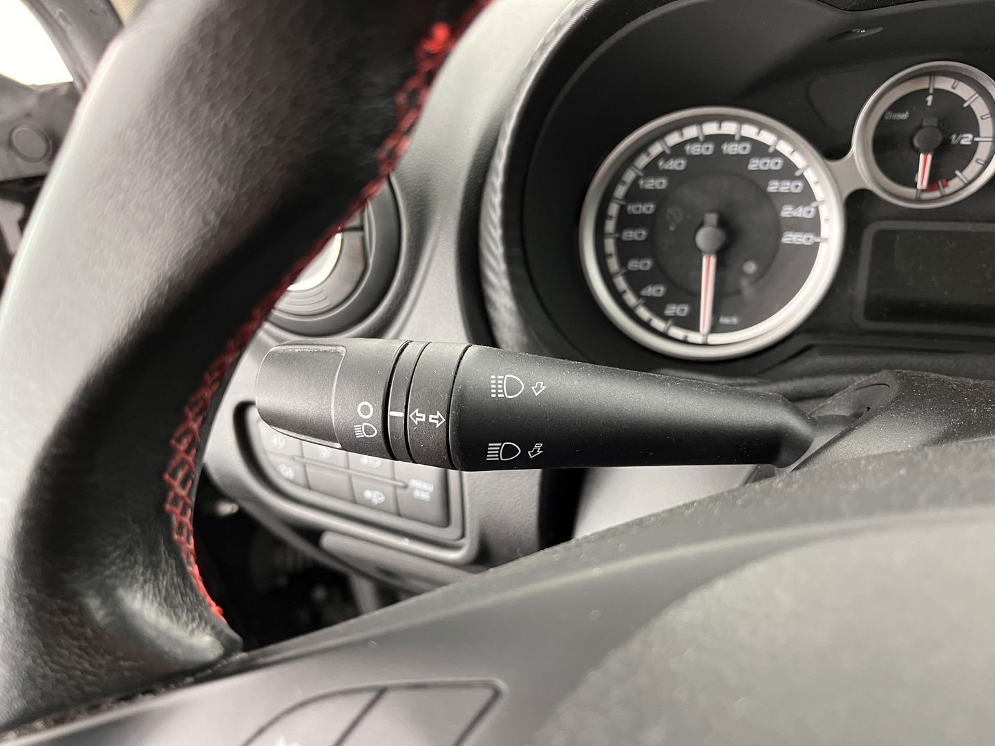 Alfa Romeo MiTo 1.3 JTDm ECO Distinctive Premium-Plus-Pack *LUXURY-LEATHER | SPORT-SEATS | NAVI-FULLMAP | ECC | PDC | CRUISE | 17''ALU *