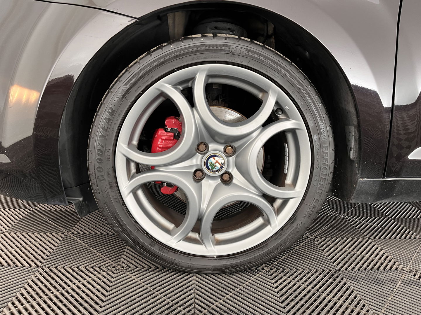 Alfa Romeo MiTo 1.3 JTDm ECO Distinctive Premium-Plus-Pack *LUXURY-LEATHER | SPORT-SEATS | NAVI-FULLMAP | ECC | PDC | CRUISE | 17''ALU *