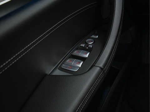 BMW iX3 High Executive 80 kWh [ 3-Fase ] (INCL.BTW) *PANO | HEAD-UP | FULL-LEATHER | FULL-LED | ADAPTIVE-CRUISE | DIGI-COCKPIT | BLINDSPOT | HARMAN/KARDON | KEYLESS | TOP-VIEW | SPORT-SEATS | 20''ALU | TOWBAR*