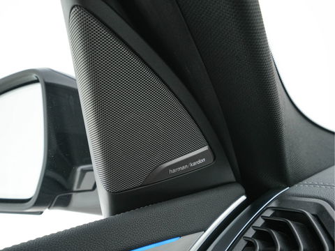 BMW iX3 High Executive 80 kWh [ 3-Fase ] (INCL.BTW) *PANO | HEAD-UP | FULL-LEATHER | FULL-LED | ADAPTIVE-CRUISE | DIGI-COCKPIT | BLINDSPOT | HARMAN/KARDON | KEYLESS | TOP-VIEW | SPORT-SEATS | 20''ALU | TOWBAR*