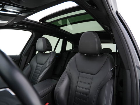 BMW iX3 High Executive 80 kWh [ 3-Fase ] (INCL.BTW) *PANO | HEAD-UP | FULL-LEATHER | FULL-LED | ADAPTIVE-CRUISE | DIGI-COCKPIT | BLINDSPOT | HARMAN/KARDON | KEYLESS | TOP-VIEW | SPORT-SEATS | 20''ALU | TOWBAR*