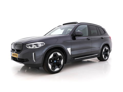 BMW iX3 High Executive 80 kWh [ 3-Fase ] (INCL.BTW) *PANO | HEAD-UP | FULL-LEATHER | FULL-LED | ADAPTIVE-CRUISE | DIGI-COCKPIT | BLINDSPOT | HARMAN/KARDON | KEYLESS | TOP-VIEW | SPORT-SEATS | 20''ALU | TOWBAR*