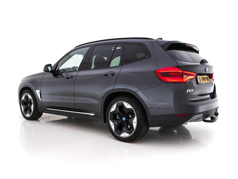BMW iX3 High Executive 80 kWh [ 3-Fase ] (INCL.BTW) *PANO | HEAD-UP | FULL-LEATHER | FULL-LED | ADAPTIVE-CRUISE | DIGI-COCKPIT | BLINDSPOT | HARMAN/KARDON | KEYLESS | TOP-VIEW | SPORT-SEATS | 20''ALU | TOWBAR*