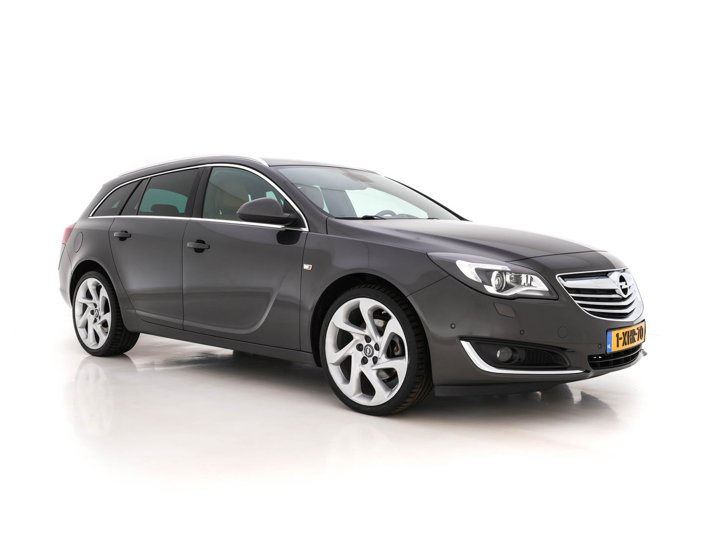 Opel Insignia Sports Tourer 1.6 T Cosmo *FULL-LEATHER | XENON | NAVI-FULLMAP | CAMERA | COMFORT-SEATS | ECC | PDC | CRUISE | 18''ALU*