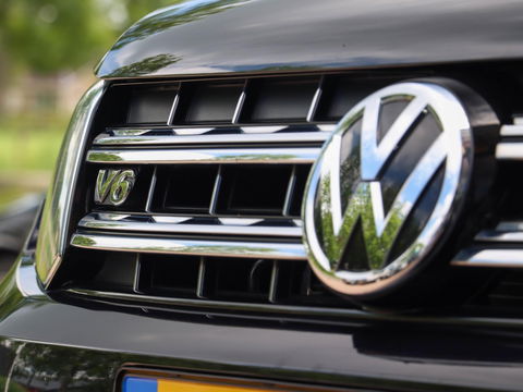 Volkswagen Amarok 3.0 TDI 4Motion DC Highline | Leder | Comfortstoelen | 20'' | Navigatie | Trekhaak