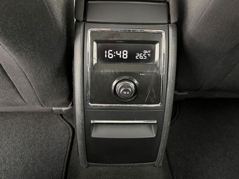 Škoda Superb Combi 1.6 TDI Greenline Comfort Business Line *NAVI-FULLMAP | COMFORT-SEATS | ECC | AMUNDSEN-AUDIO | PDC | CRUISE | TOWBAR | 16''ALU*