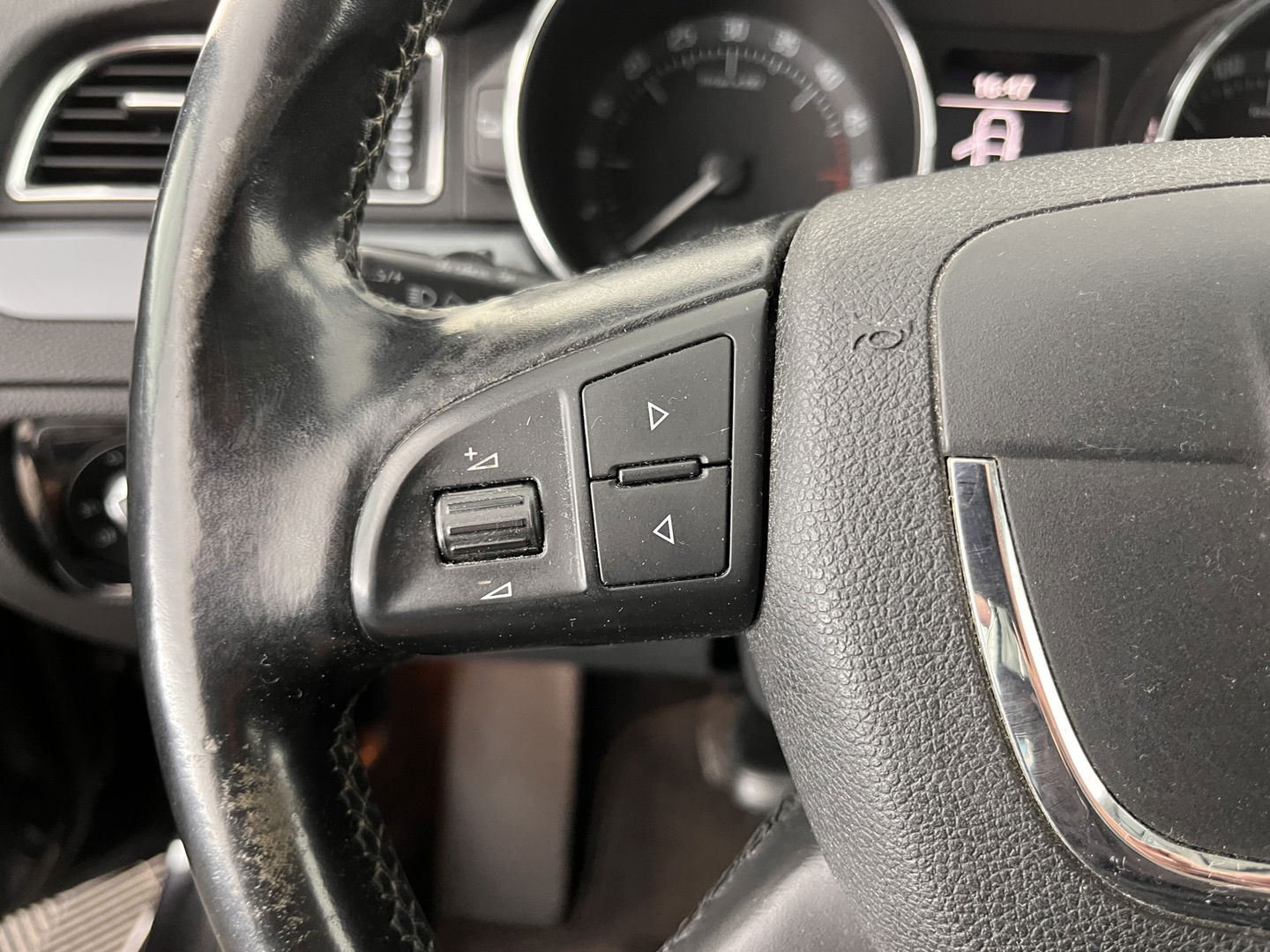Škoda Superb Combi 1.6 TDI Greenline Comfort Business Line *NAVI-FULLMAP | COMFORT-SEATS | ECC | AMUNDSEN-AUDIO | PDC | CRUISE | TOWBAR | 16''ALU*