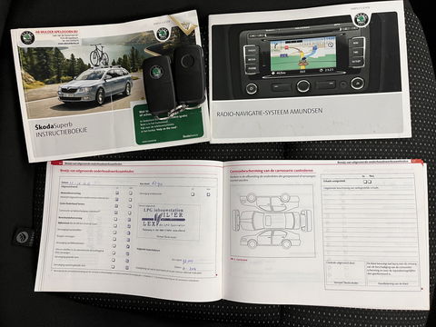Škoda Superb Combi 1.6 TDI Greenline Comfort Business Line *NAVI-FULLMAP | COMFORT-SEATS | ECC | AMUNDSEN-AUDIO | PDC | CRUISE | TOWBAR | 16''ALU*