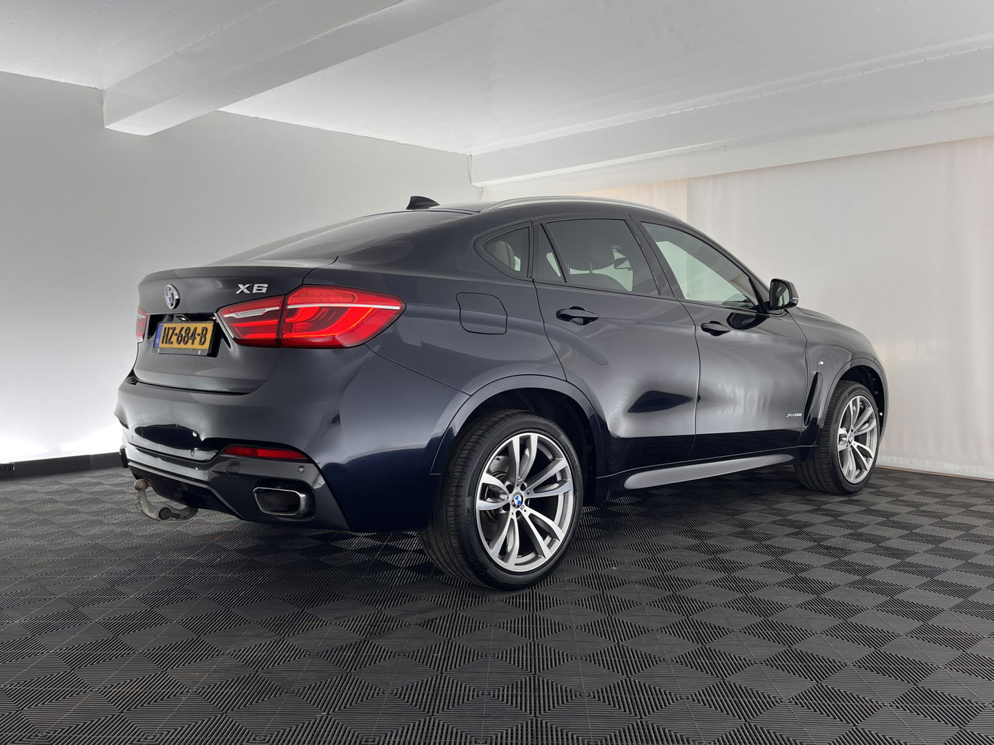 BMW X6 xDrive50i High Executive Aut. *PANO | HEAD-UP | FULL-LEATHER | FULL-LED | MEMORY-PACK | HARMAN/KARDON | BLIND-SPOT | KEYLESS | CAMERA | COMFORT-SEATS | 20''ALU*