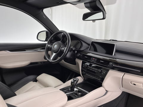 BMW X6 xDrive50i High Executive Aut. *PANO | HEAD-UP | FULL-LEATHER | FULL-LED | MEMORY-PACK | HARMAN/KARDON | BLIND-SPOT | KEYLESS | CAMERA | COMFORT-SEATS | 20''ALU*