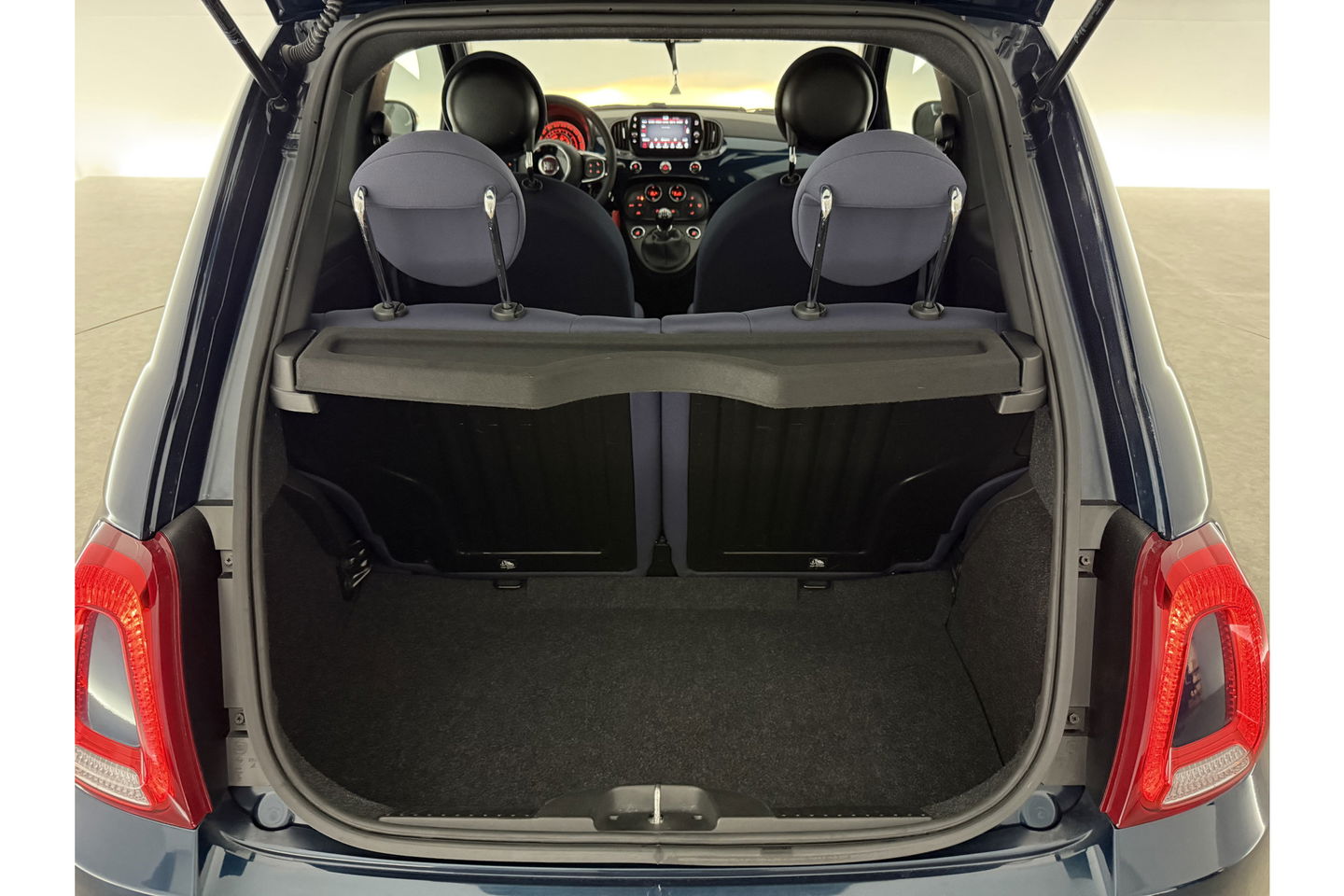 Fiat 500 1.0 Hybrid Club LED Carplay Clima Parkeersensoren 15"LMV