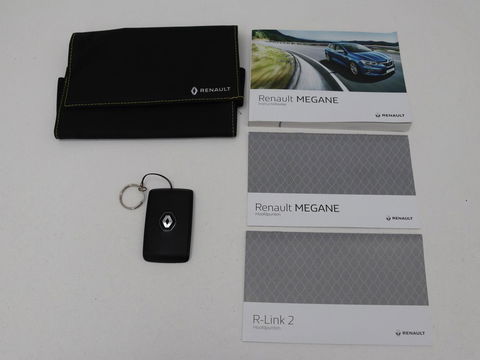 Renault Mégane 1.3 TCe Bose | Camera | Keyless | Carplay | Navigatie | Sfeerverlichting | Cruise Control | Climate control | Dodehoek detectie