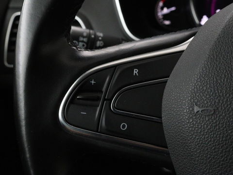 Renault Mégane 1.3 TCe Bose | Camera | Keyless | Carplay | Navigatie | Sfeerverlichting | Cruise Control | Climate control | Dodehoek detectie