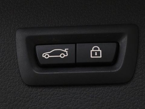 BMW 2 Serie 225xe ip Cent HighEx | Leder | Stoelverwarming | Camera | Elektrische achterklep | Full LED | Cruise control | Climate control