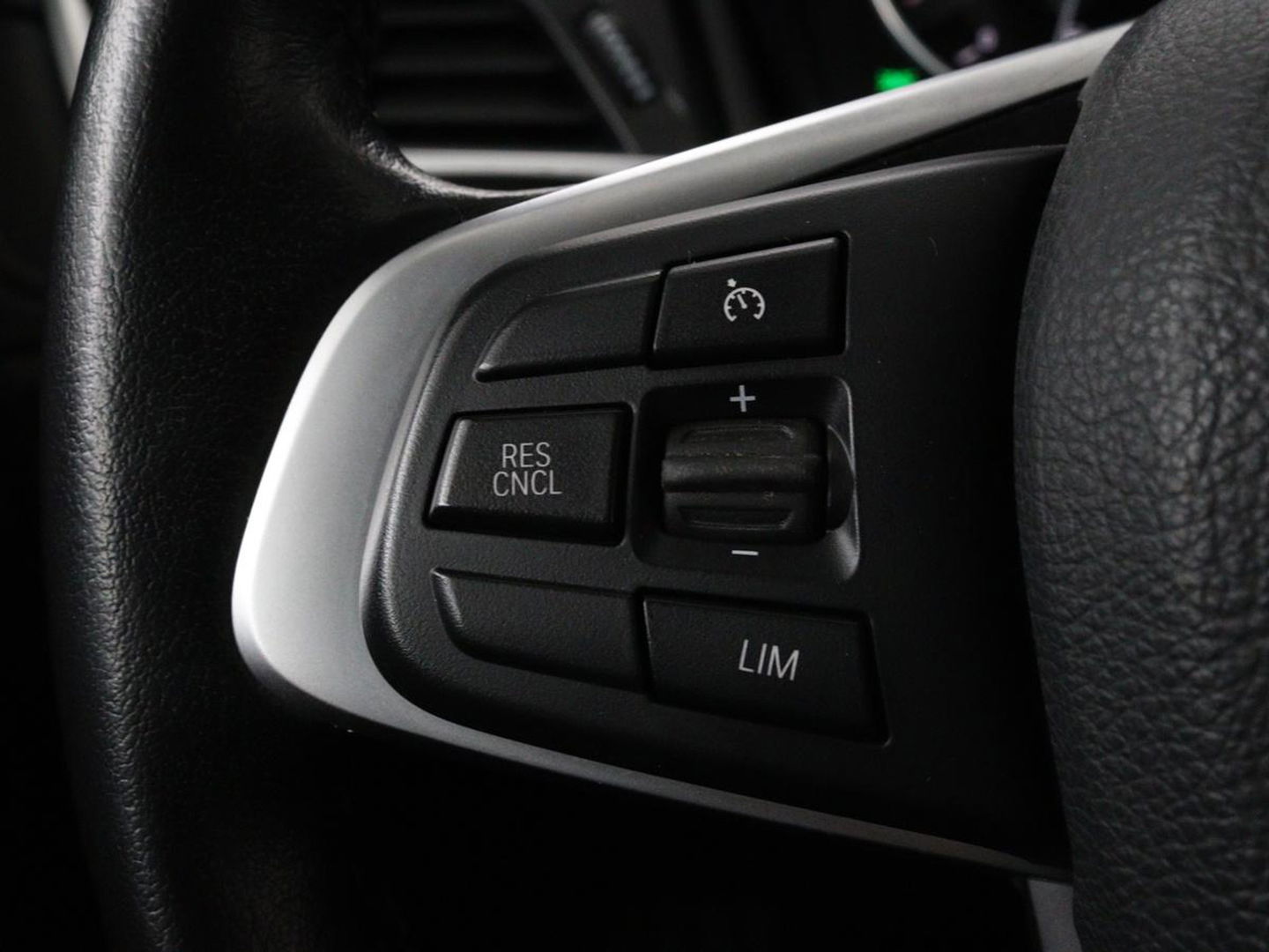 BMW 2 Serie 225xe ip Cent HighEx | Leder | Stoelverwarming | Camera | Elektrische achterklep | Full LED | Cruise control | Climate control