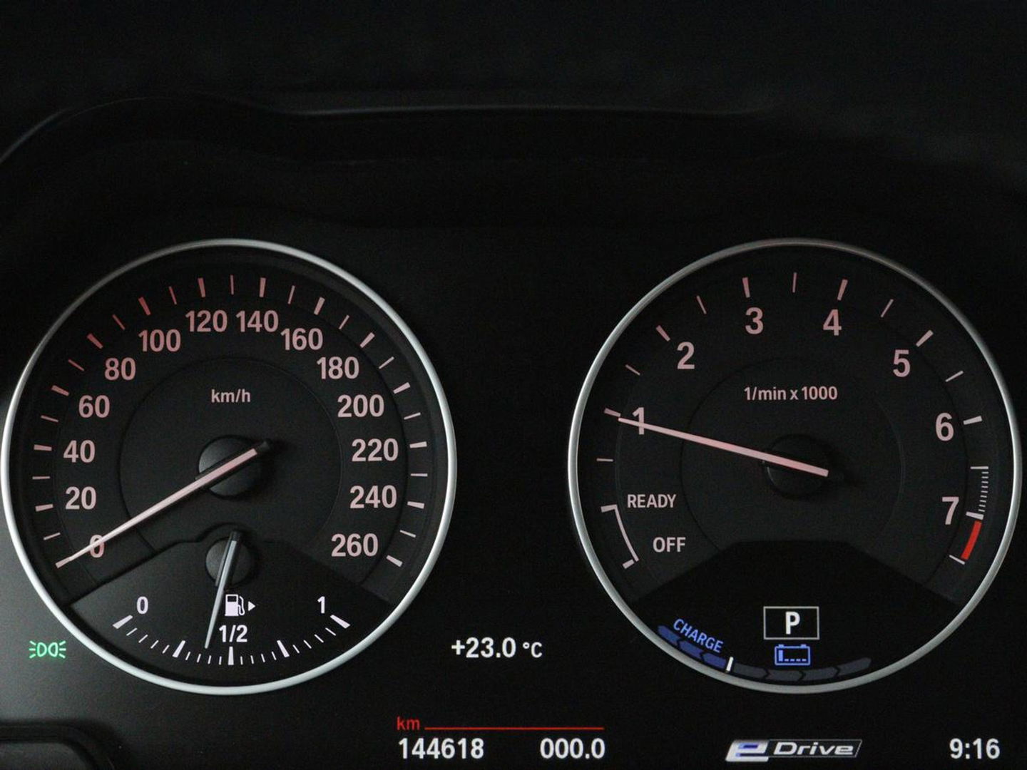 BMW 2 Serie 225xe ip Cent HighEx | Leder | Stoelverwarming | Camera | Elektrische achterklep | Full LED | Cruise control | Climate control
