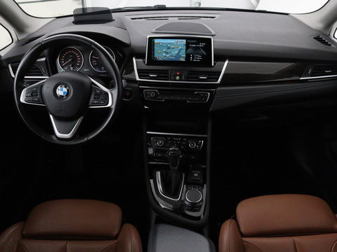 BMW 2 Serie 225xe ip Cent HighEx | Leder | Stoelverwarming | Camera | Elektrische achterklep | Full LED | Cruise control | Climate control