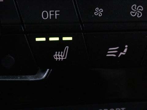 BMW 2 Serie 225xe ip Cent HighEx | Leder | Stoelverwarming | Camera | Elektrische achterklep | Full LED | Cruise control | Climate control