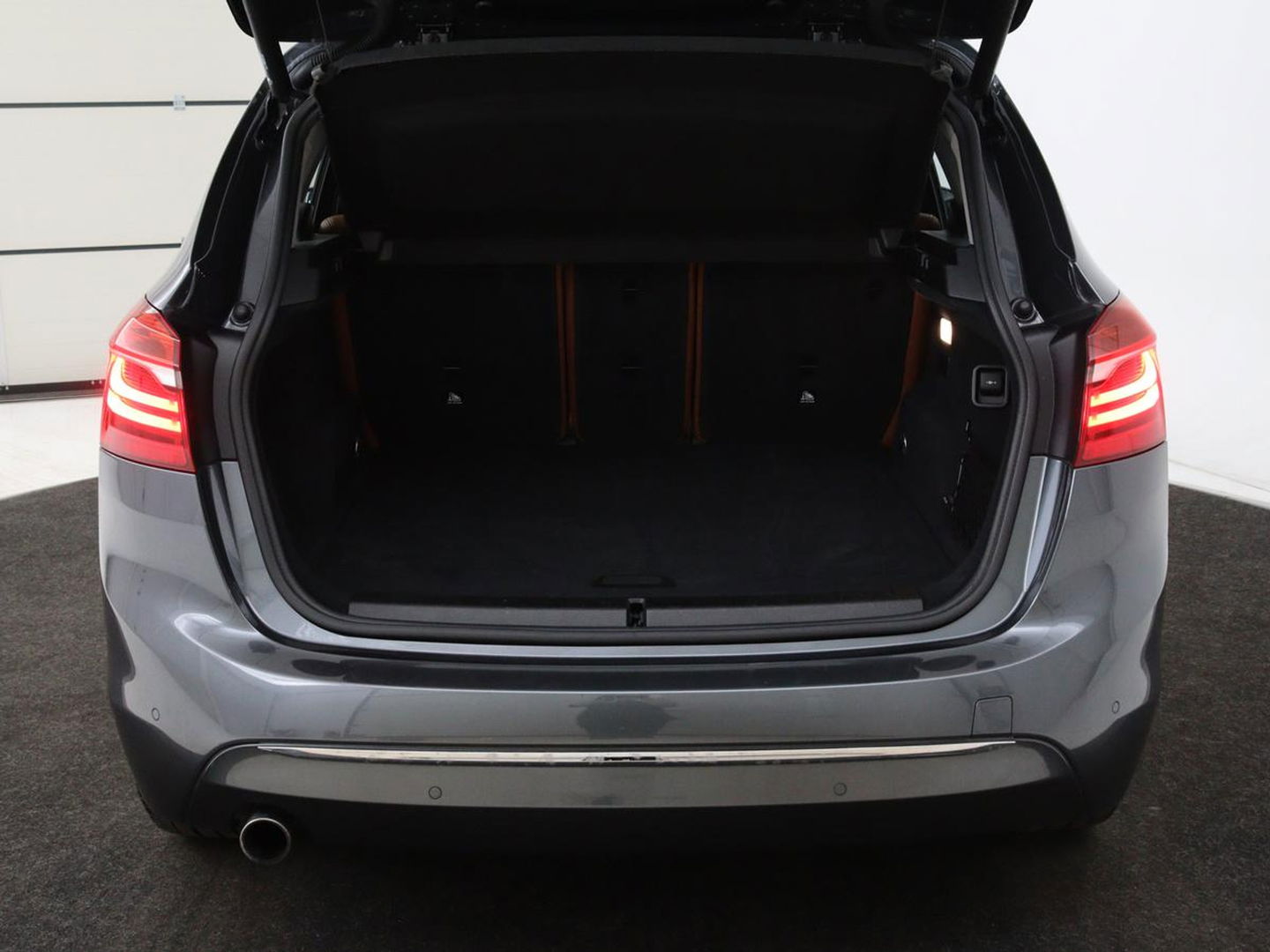 BMW 2 Serie 225xe ip Cent HighEx | Leder | Stoelverwarming | Camera | Elektrische achterklep | Full LED | Cruise control | Climate control