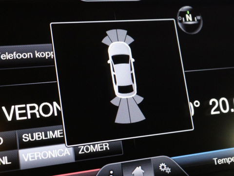 Ford Focus 1.0 Titanium | 84.000km NAP l Stoelverwarming | Cruise control | Navigatie | Climate control | Trekhaak
