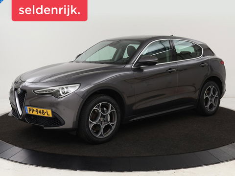 Alfa Romeo Stelvio 2.0 T Q4 Super | Camera | Sportstoelen | Xenon | Navigatie | Elektrische achterklep | Cruise control