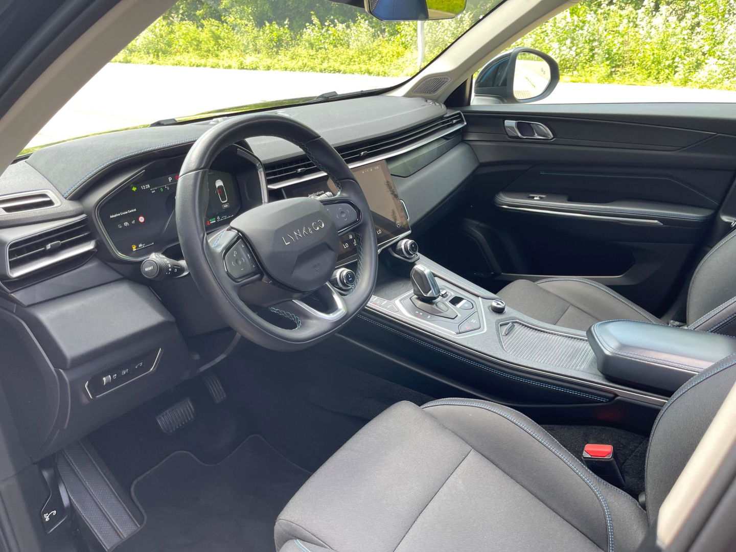 Lynk & Co 01 1.5 Plug-in Hybrid Pano/dak Apple/Carplay Adaptive/Cruise Camera.