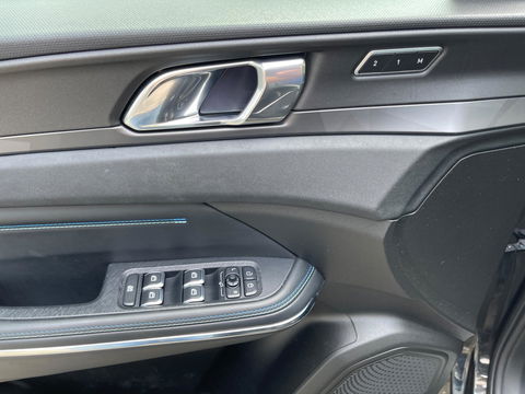 Lynk & Co 01 1.5 Plug-in Hybrid Pano/dak Apple/Carplay Adaptive/Cruise Camera.