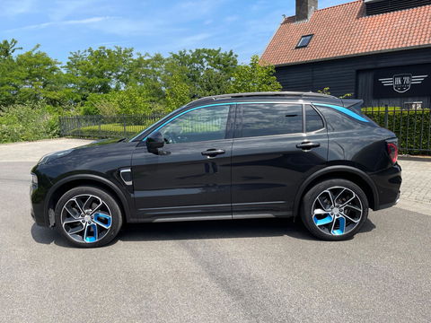 Lynk & Co 01 1.5 Plug-in Hybrid Pano/dak Apple/Carplay Adaptive/Cruise Camera.