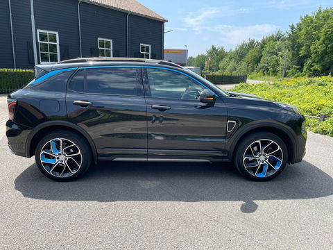 Lynk & Co 01 1.5 Plug-in Hybrid Pano/dak Apple/Carplay Adaptive/Cruise Camera.