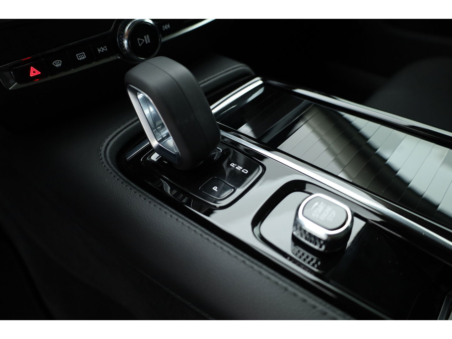 Volvo V60 T6 Recharge Insciption Expression | Long Range | Navi | Stoel- Stuurverw. | Camera |