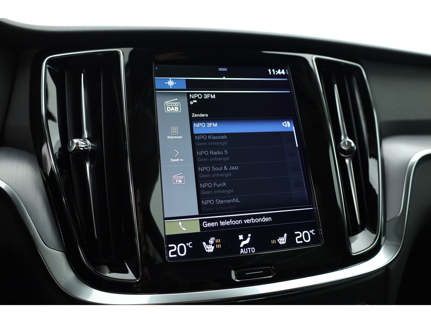 Volvo V60 T6 Recharge Inscription Expression | Navi | Camera | Stoel- Stuurverw. | Cruise | Apple CarPlay