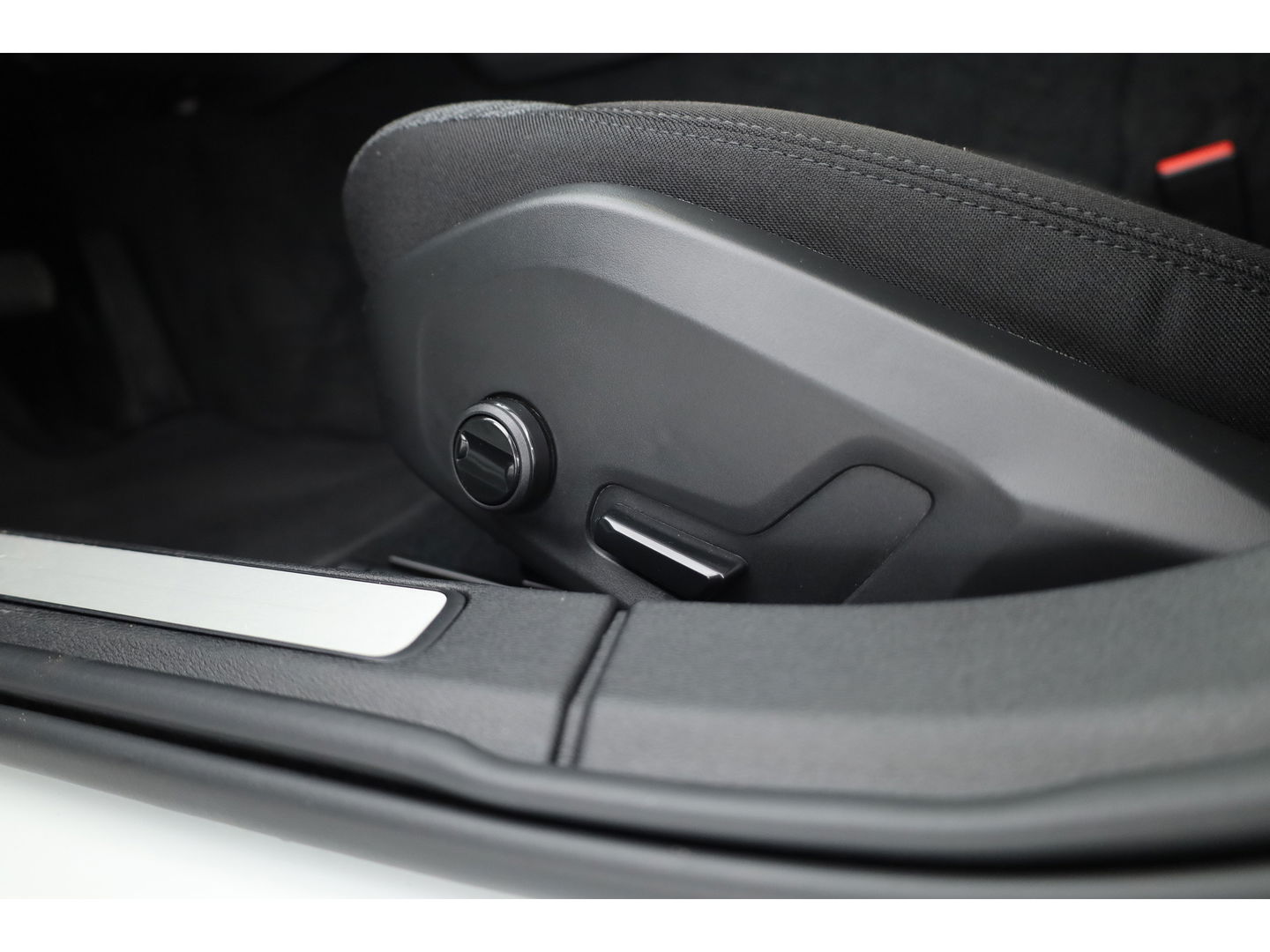 Volvo V60 T6 Recharge Inscription Expression | Navi | Camera | Stoel- Stuurverw. | Cruise | Apple CarPlay