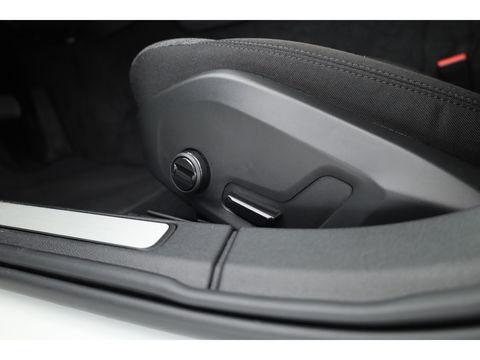 Volvo V60 T6 Recharge Inscription Expression | Navi | Camera | Stoel- Stuurverw. | Cruise | Apple CarPlay
