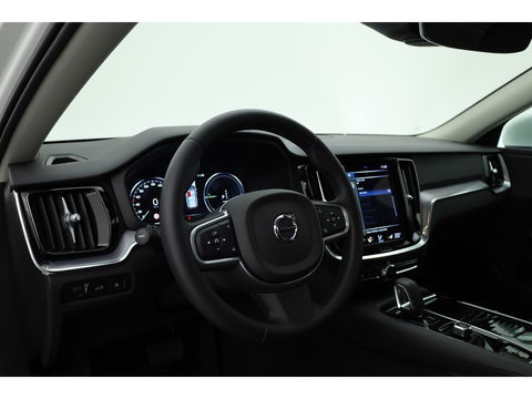 Volvo V60 T6 Recharge Inscription Expression | Navi | Camera | Stoel- Stuurverw. | Cruise | Apple CarPlay