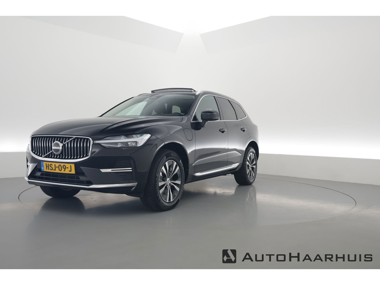 Volvo XC60 T6 Recharge Core | Pano | Pilot Assist | Camera | Stoel- Stuurverw. | Google info.