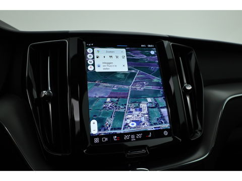 Volvo XC60 T6 Recharge Core | Pano | Pilot Assist | Camera | Stoel- Stuurverw. | Google info.