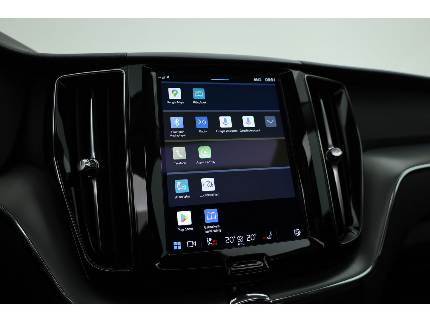 Volvo XC60 T6 Recharge Core | Pano | Pilot Assist | Camera | Stoel- Stuurverw. | Google info.